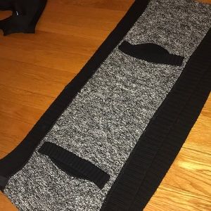 Lululemon chunky scarf